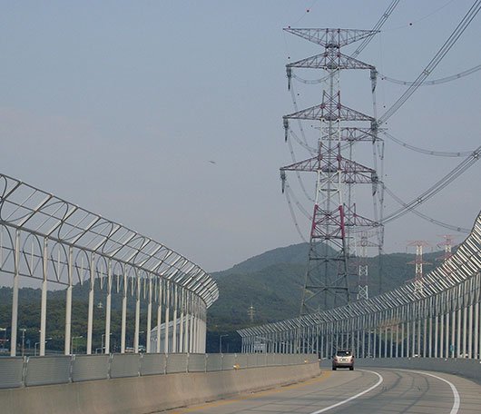 ��媛먯떆��